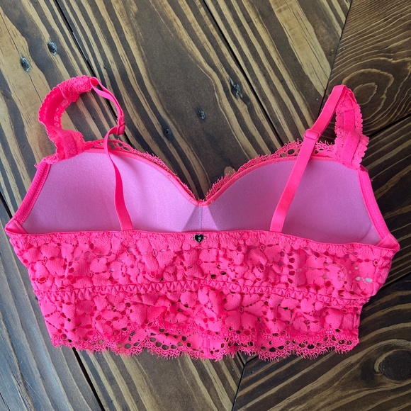 PINK VS hot pink padded bralette size small - Picture 2 of 3